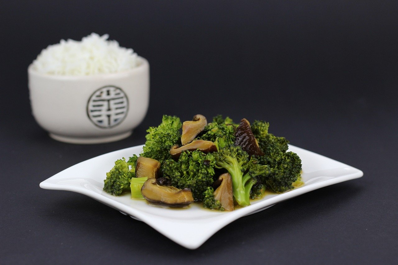 wok dish, asian, rice-1363477.jpg